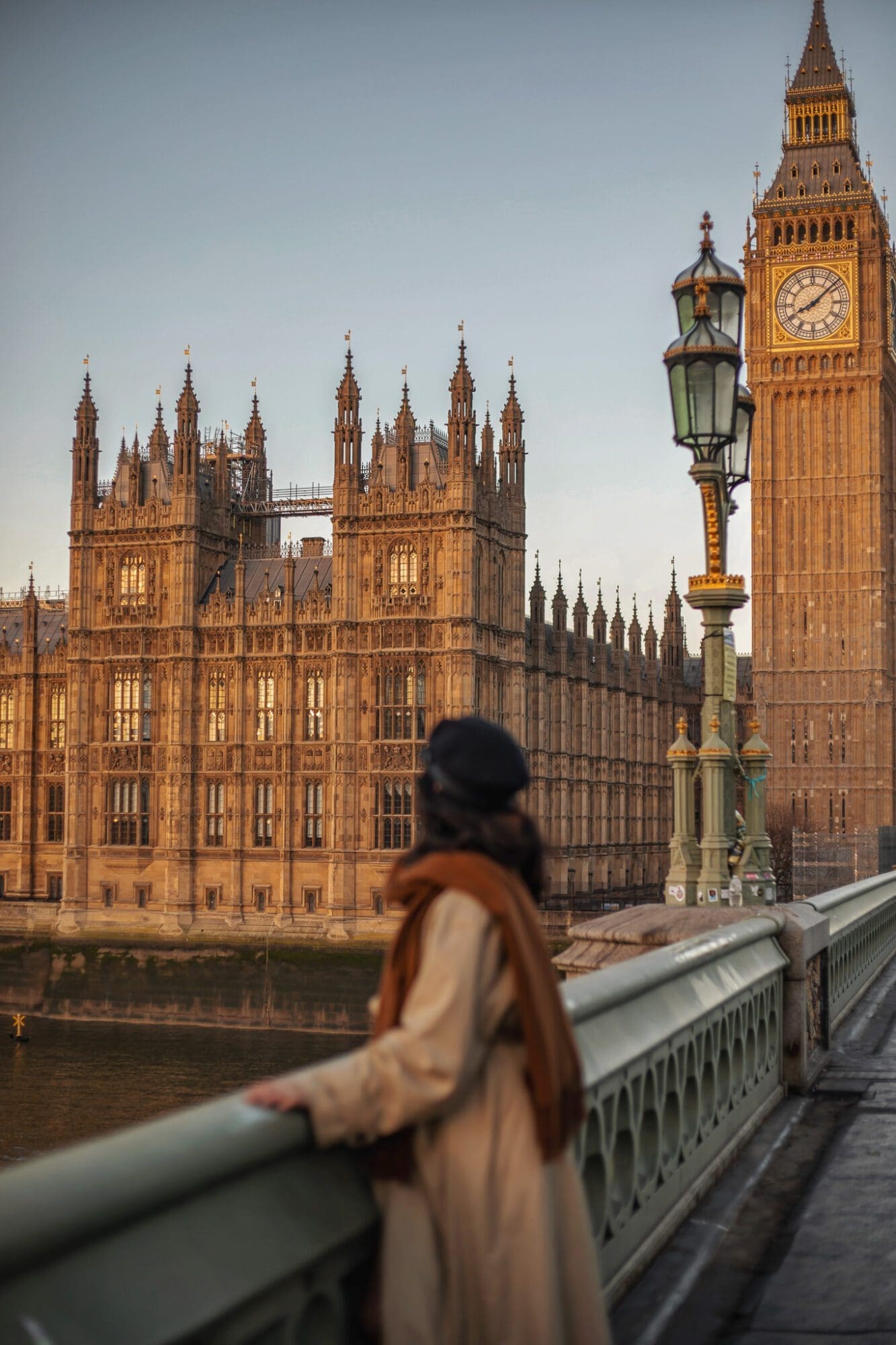 London Tips Westminster Bridge Big Ben Houses of Parliament Sightseeing