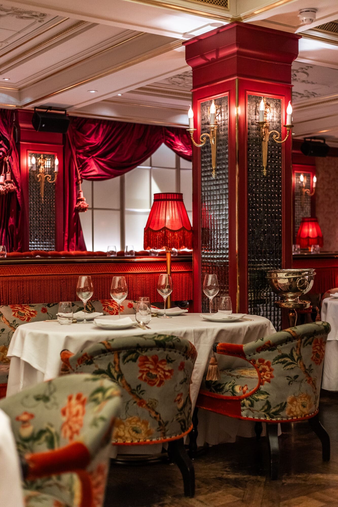 Park Chinois Mayfair Chinese Restaurant Fine Dining in London Interiors things to do in Mayfair