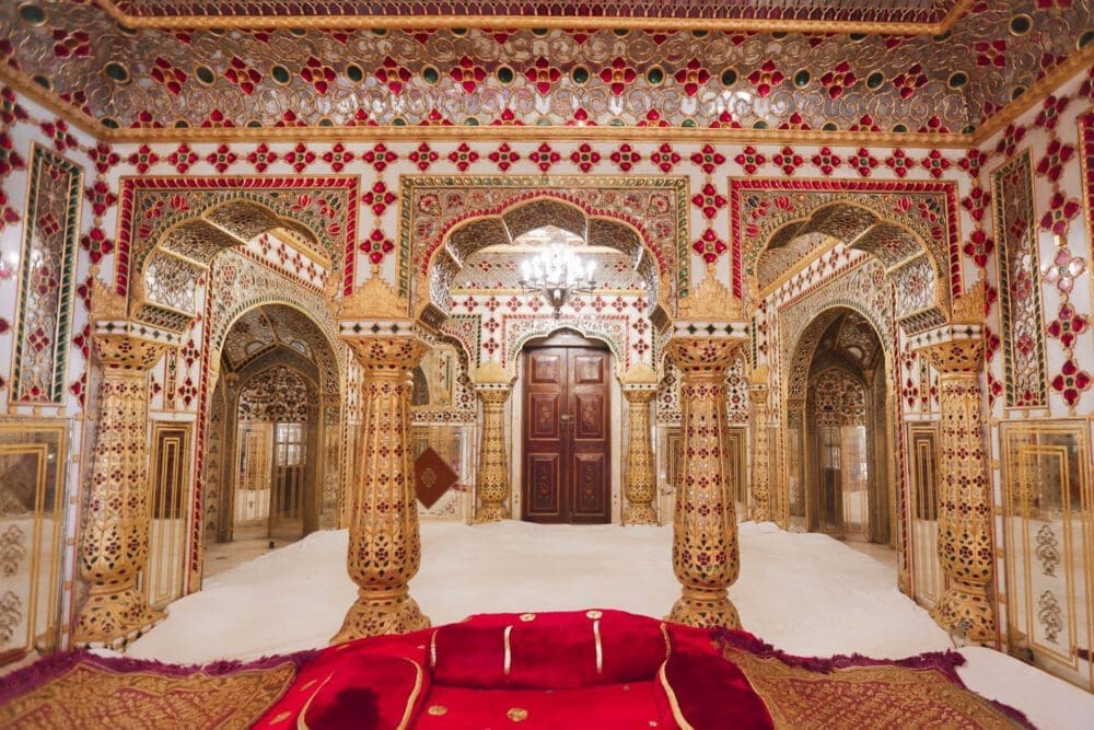 City Palace Room Jaipur Instagram Travel UK London Blogger Guide Things to Do