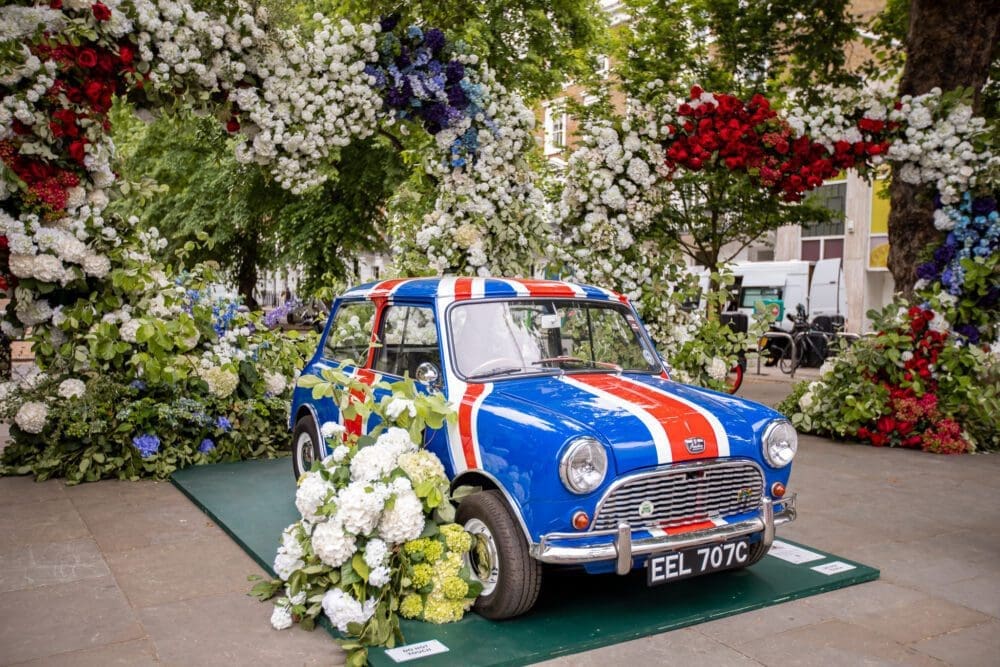 Chelsea in Bloom 2022 Floral Display Mini Kings Road