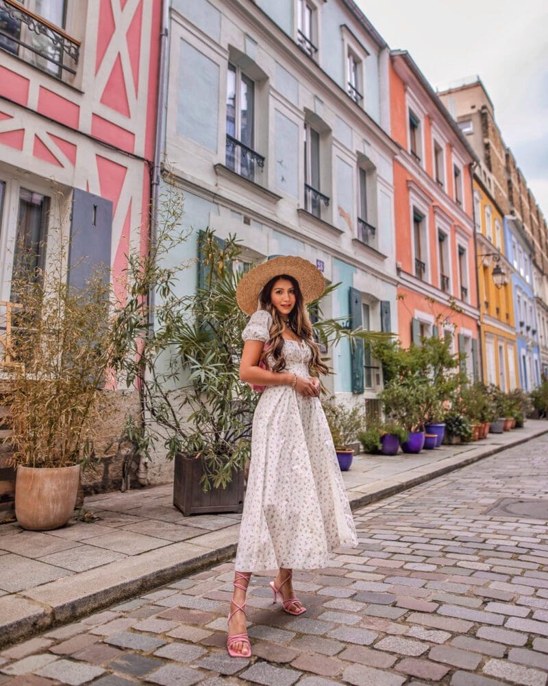 Rue Cremieux coloured pastel houses Paris Instagram Locations