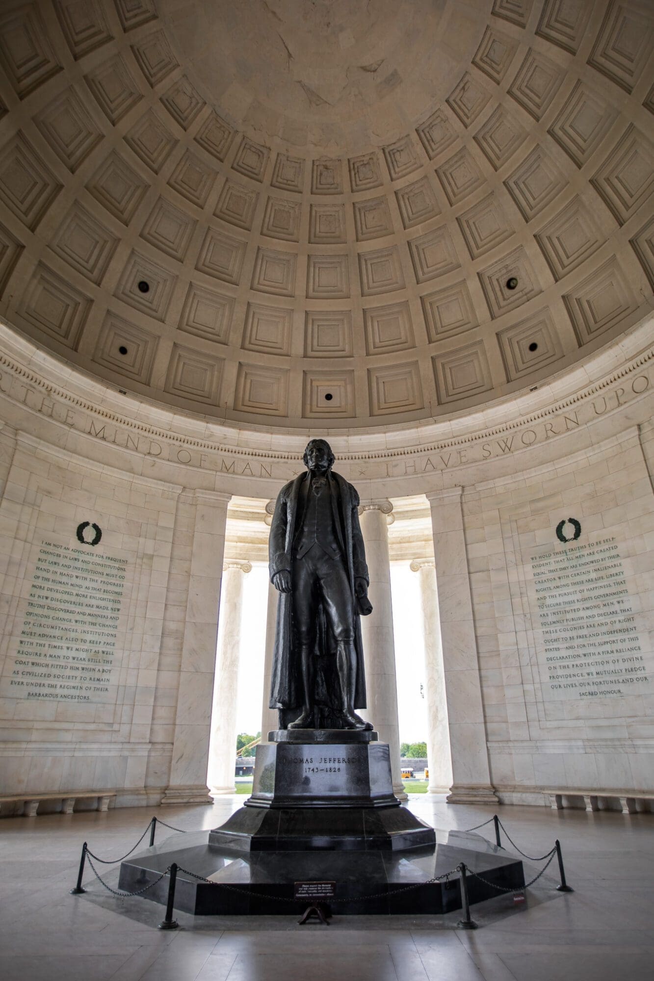 Thomas Jefferson Memorial Washington DC Travel Guide Things to Do Sights