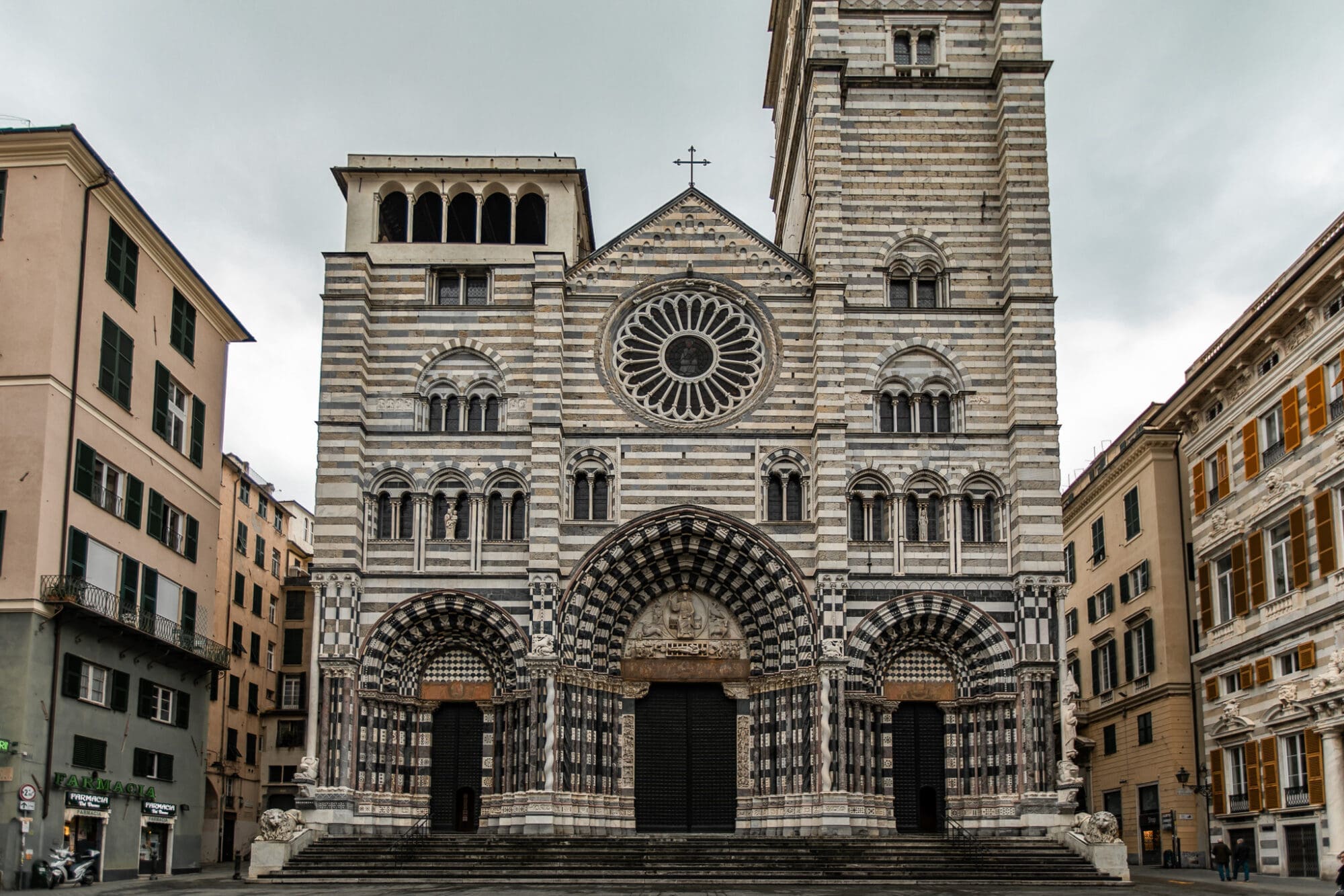 Things to do in Genoa - Cattedrale di San Lorenzo
