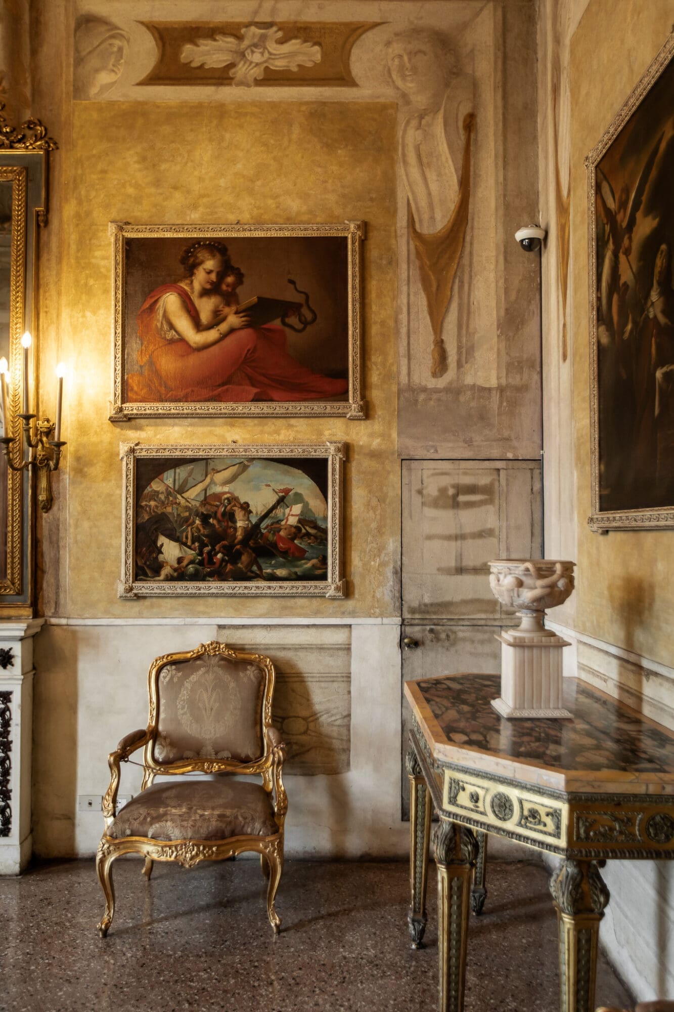 Things to do in Genoa - Palazzo Reale Interiors