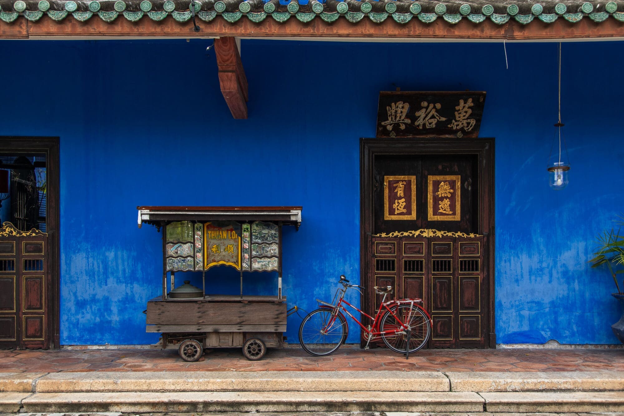 Cheong Fatt Tze Mansion The Blue Mansion Exterior George Town Penang Malaysia
