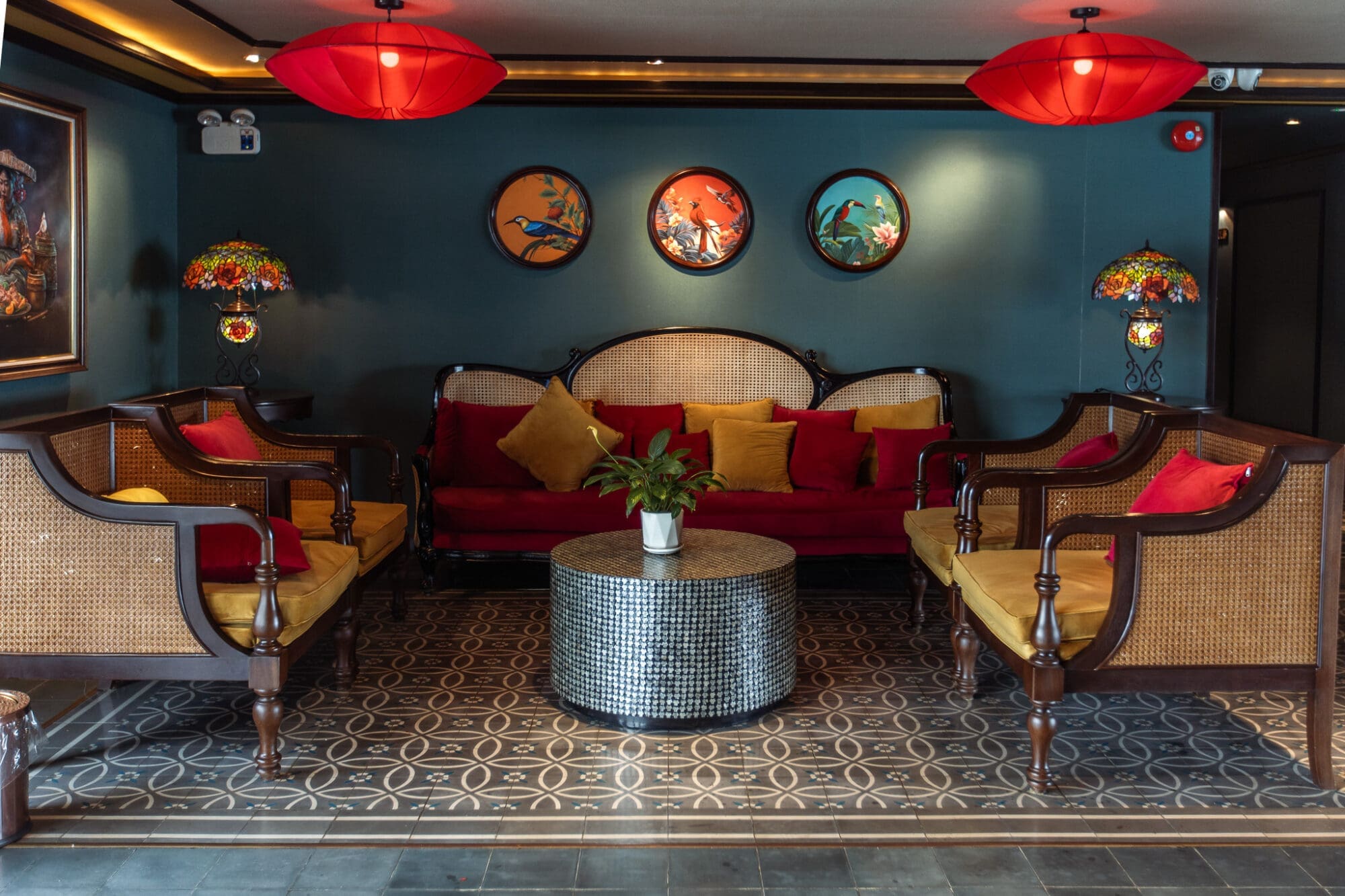 Reception Art Deco Interiors Indochine Premium Ha Long Bay Cruise