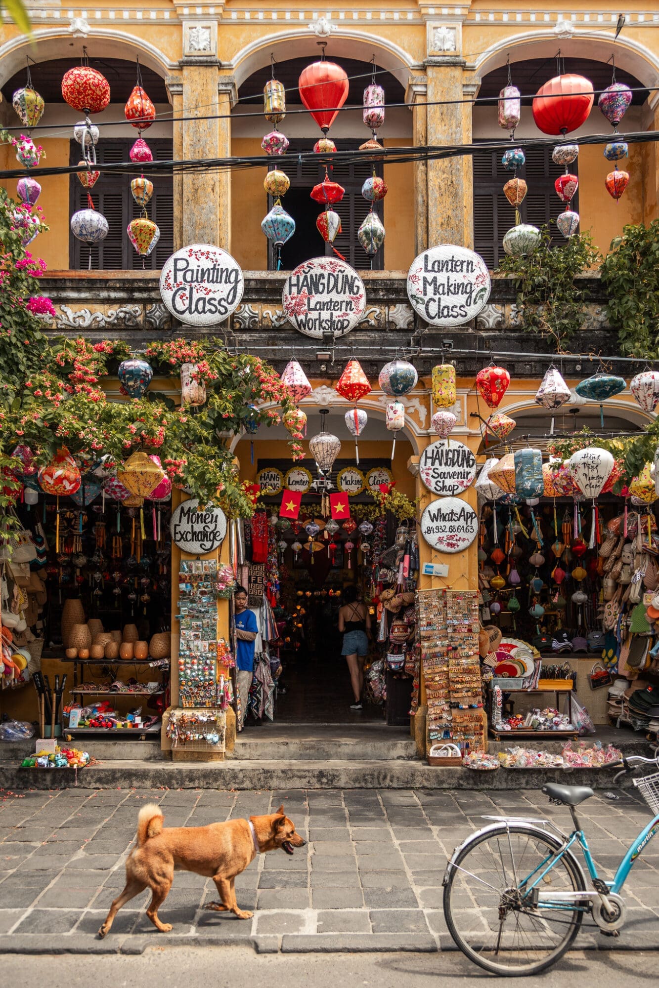 Shopping in Hoi An Vietnam