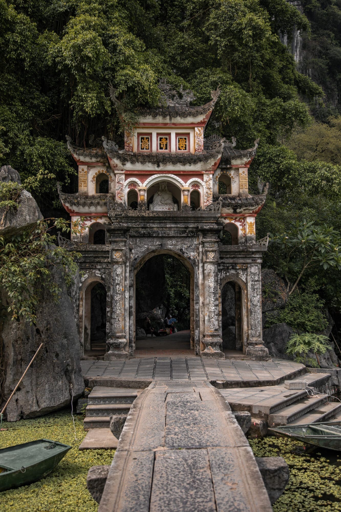 Ninh Binh Bich Dong Pagoda Sightseeing Vietnam