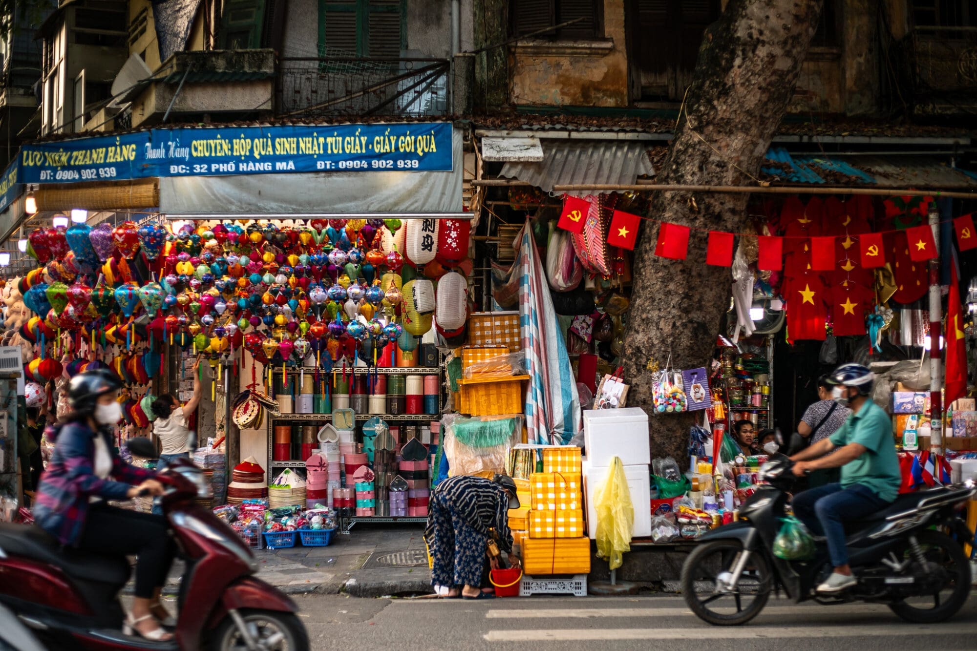 Street scenes in Hanoi, Vietnam
