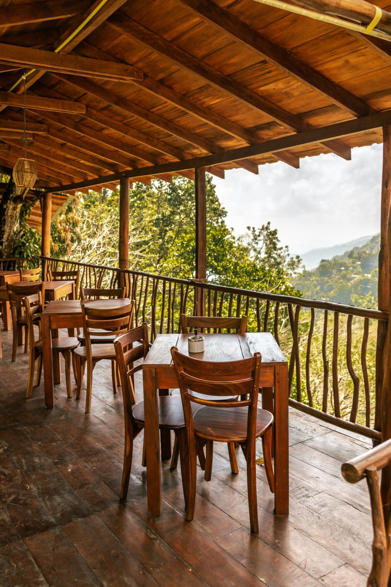 Mandara Mount Ella Sri Lanka Restaurant with a view terrace