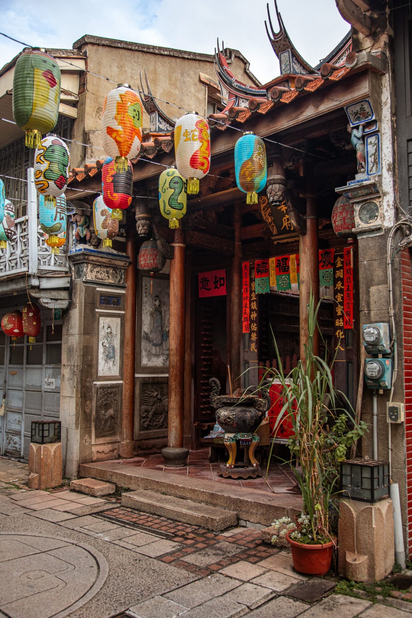 Shennong Street Lanterns Things to do in Tainan Taiwan Temple