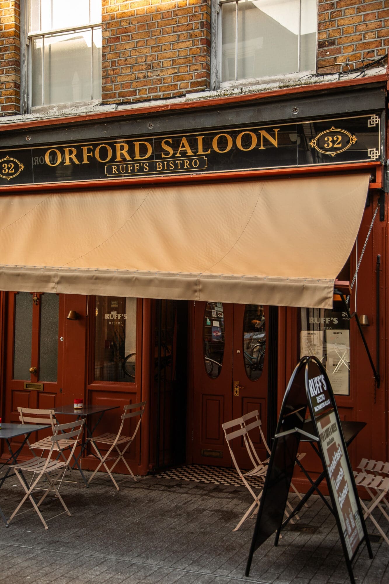 Ruff's Bistro Walthamstow Village Guide Restaurants in Walthamstow Orford Road