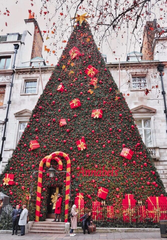 Annabels Christmas Display London Travel Guide Fashion Festive