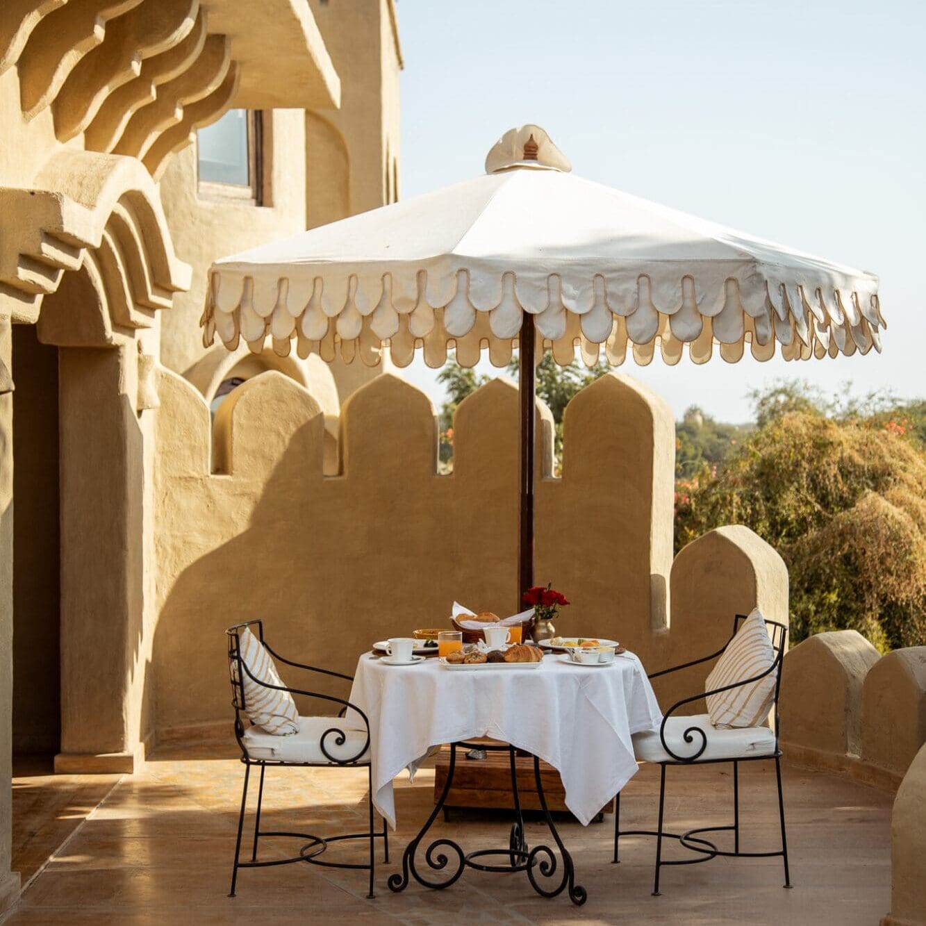 Breakfast on the terrace at Mihir Garh