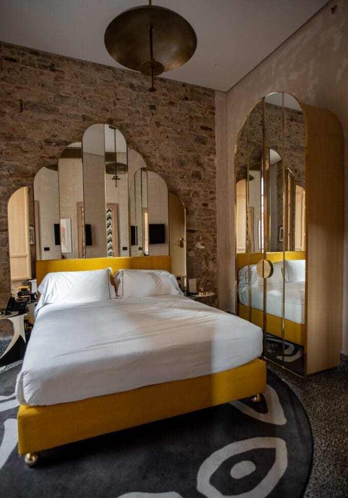 Hotel Calimala Review, Florence Italy. Bedroom Interior Details