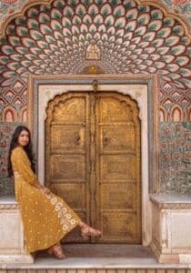 Featured Image Jaipur City Palace Travel Guide