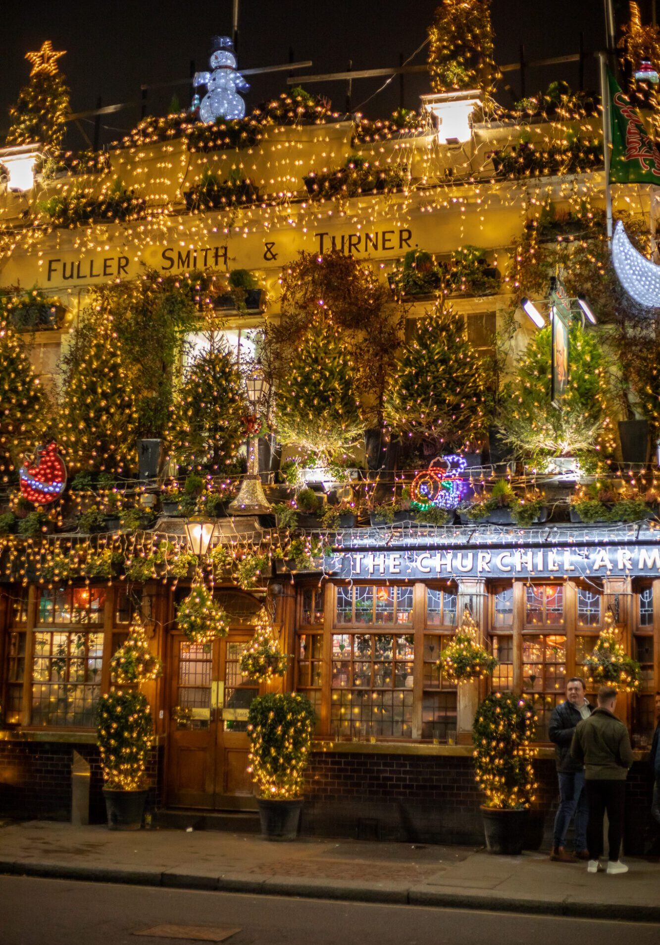 The Churchill Arms Kensington Notting Hill Pub Christmas Drinking Instagram Locations