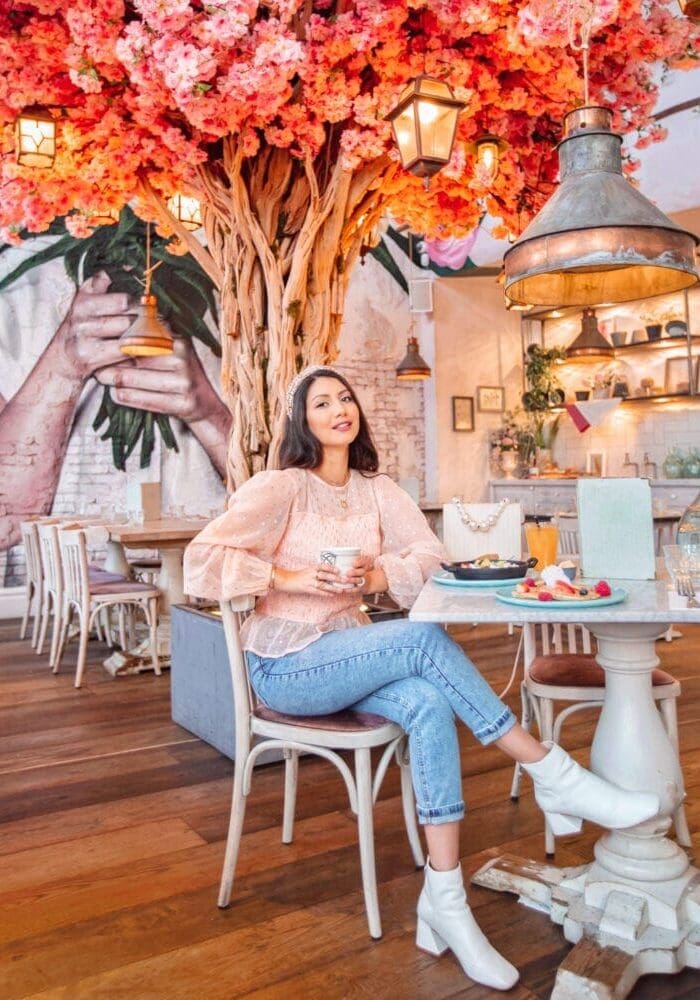 The Florist Watford Instagram Cafe Restaurant Instagrammable Brunch London Travel UK Blogger Influencer